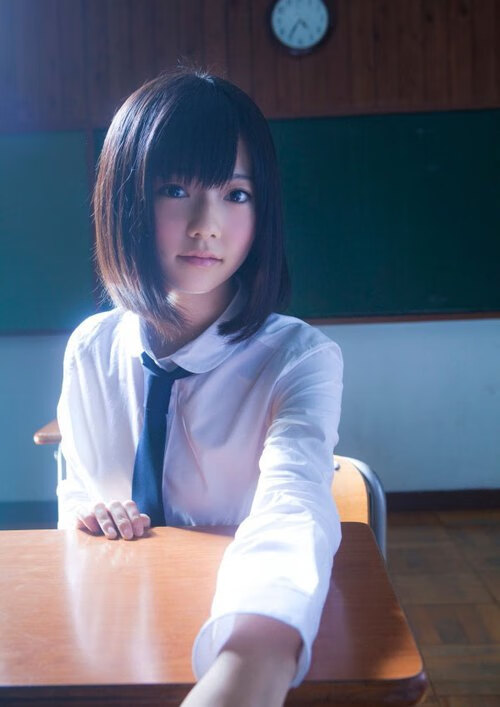 爱游戏娱乐平台-美洲杯明星奋战：突破防线，激情飞扬！，美洲杯选手