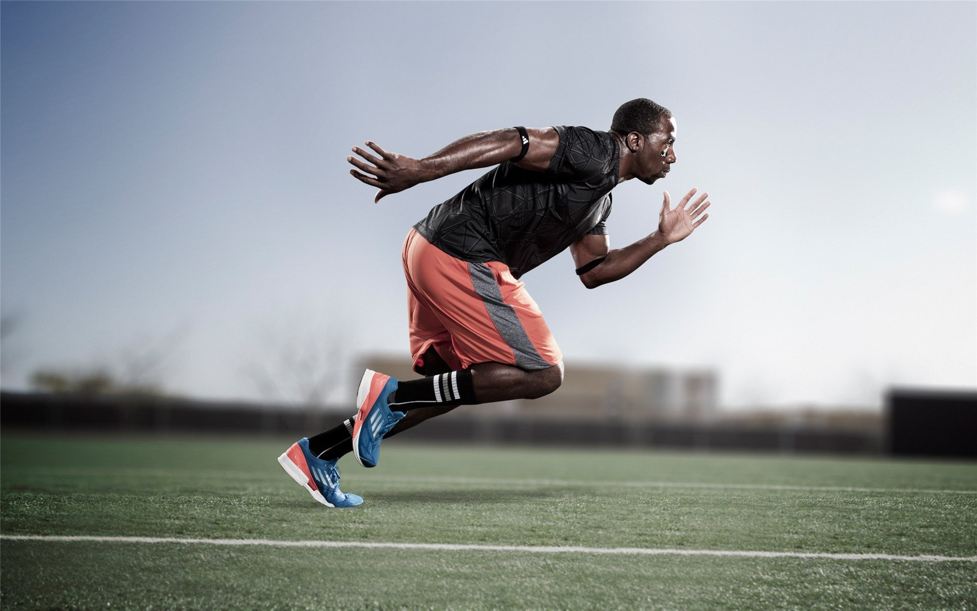 库里:连续52场比赛投中至少三分,创造历史!,库里57分+11记三分难阻败局 再现经典